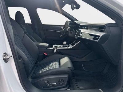 2024 Audi RS 6 Avant performance