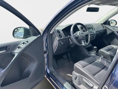 2012 Volkswagen Tiguan LE