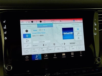 2025 Jeep Wagoneer Base