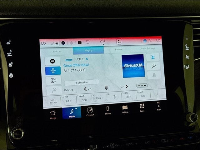 2025 Jeep Wagoneer Base