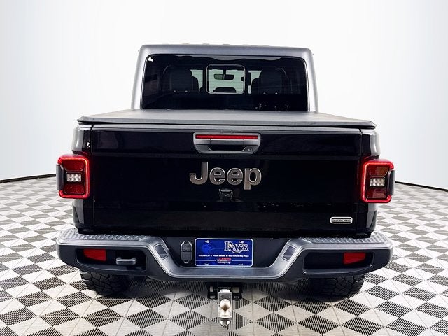 2022 Jeep Gladiator Overland