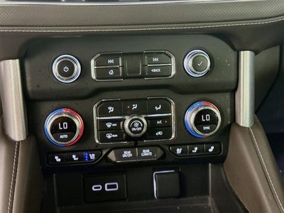 2023 GMC Yukon XL SLT