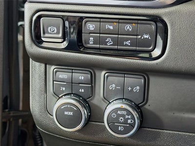 2025 GMC Yukon AT4