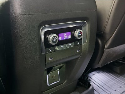 2025 GMC Yukon AT4