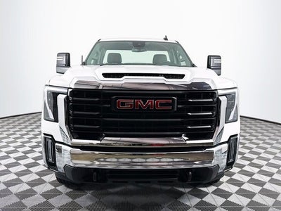 2025 GMC Sierra 2500HD Pro
