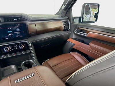 2025 GMC Sierra 3500HD Denali Ultimate