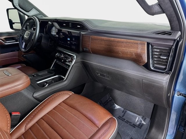 2025 GMC Sierra 3500HD Denali Ultimate