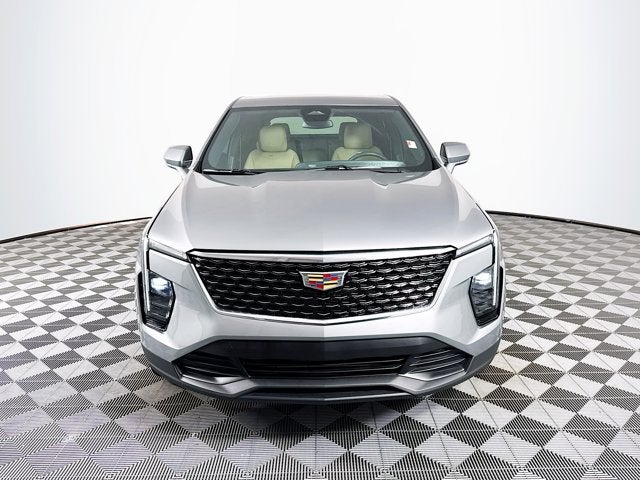 2024 Cadillac XT4 Luxury