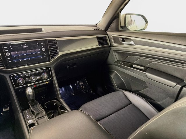2020 Volkswagen Atlas Cross Sport 3.6L V6 SEL R-Line