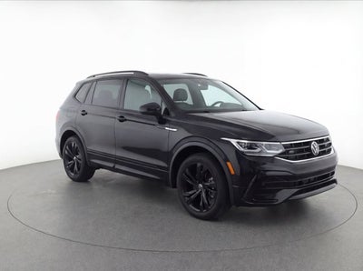2024 Volkswagen Tiguan SE R-Line Black