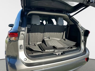 2025 Toyota Highlander Limited