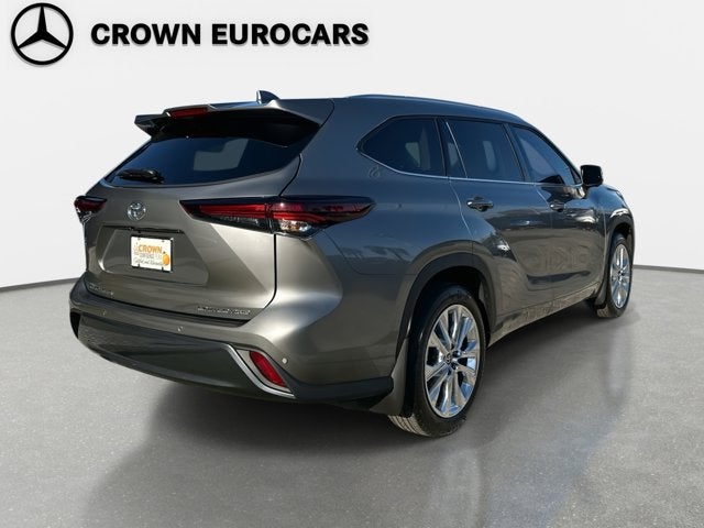 2025 Toyota Highlander Limited