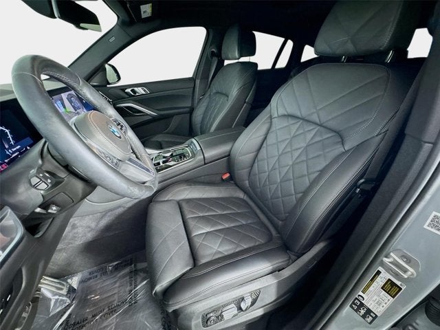2025 BMW X6 xDrive40i