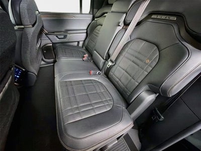 2025 Rivian R1S Ascend Tri Motor Max Pack