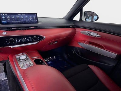 2023 Genesis GV70 2.5T