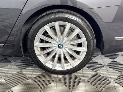 2022 BMW 7 Series 740i