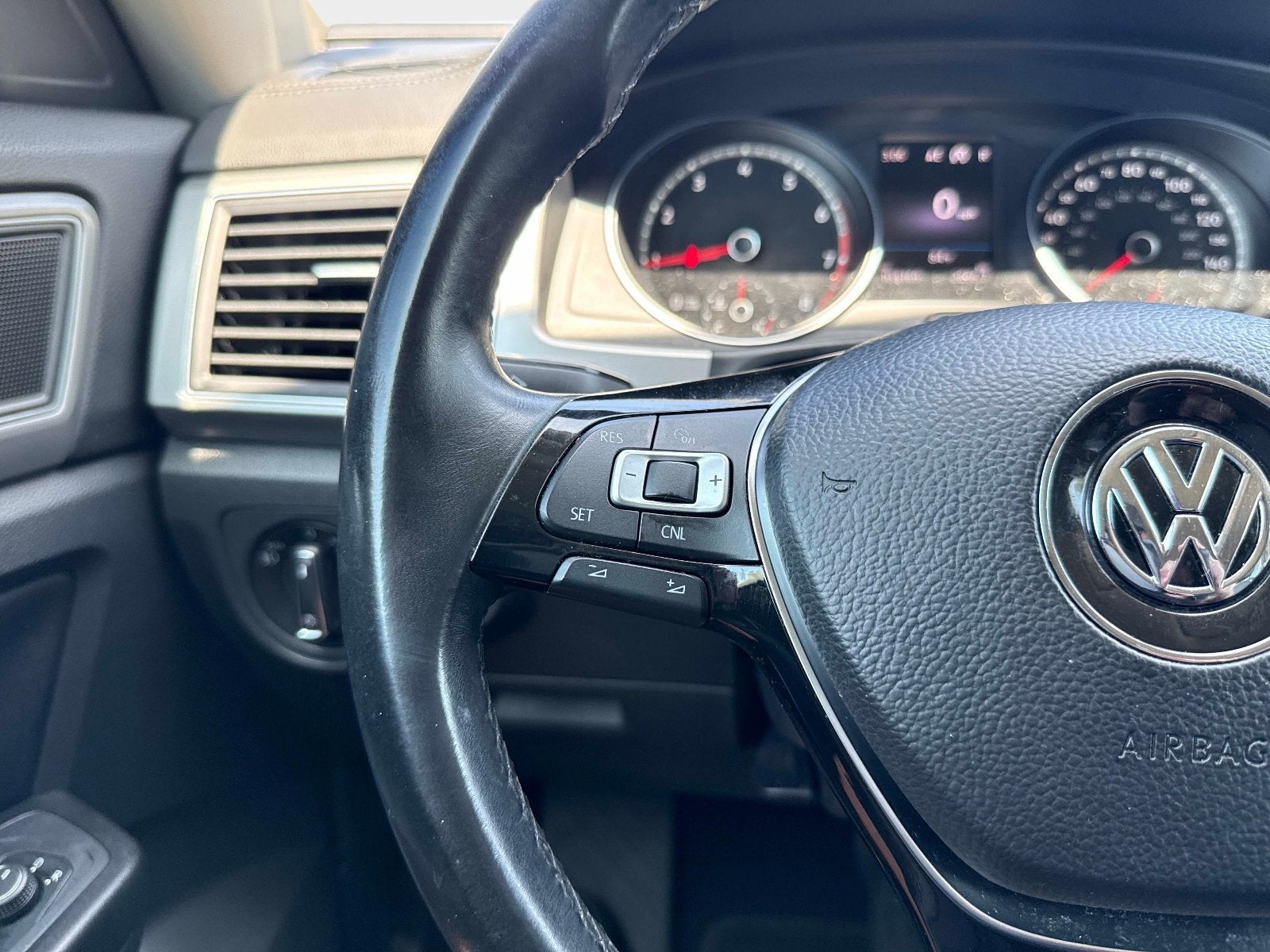 2018 Volkswagen Atlas 2.0T SE