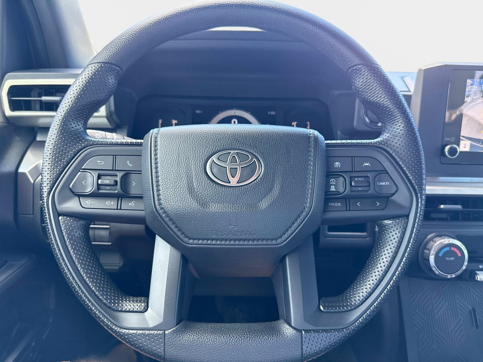 2025 Toyota Tacoma 4WD SR5