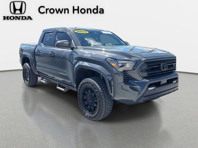 2025 Toyota Tacoma 4WD SR5