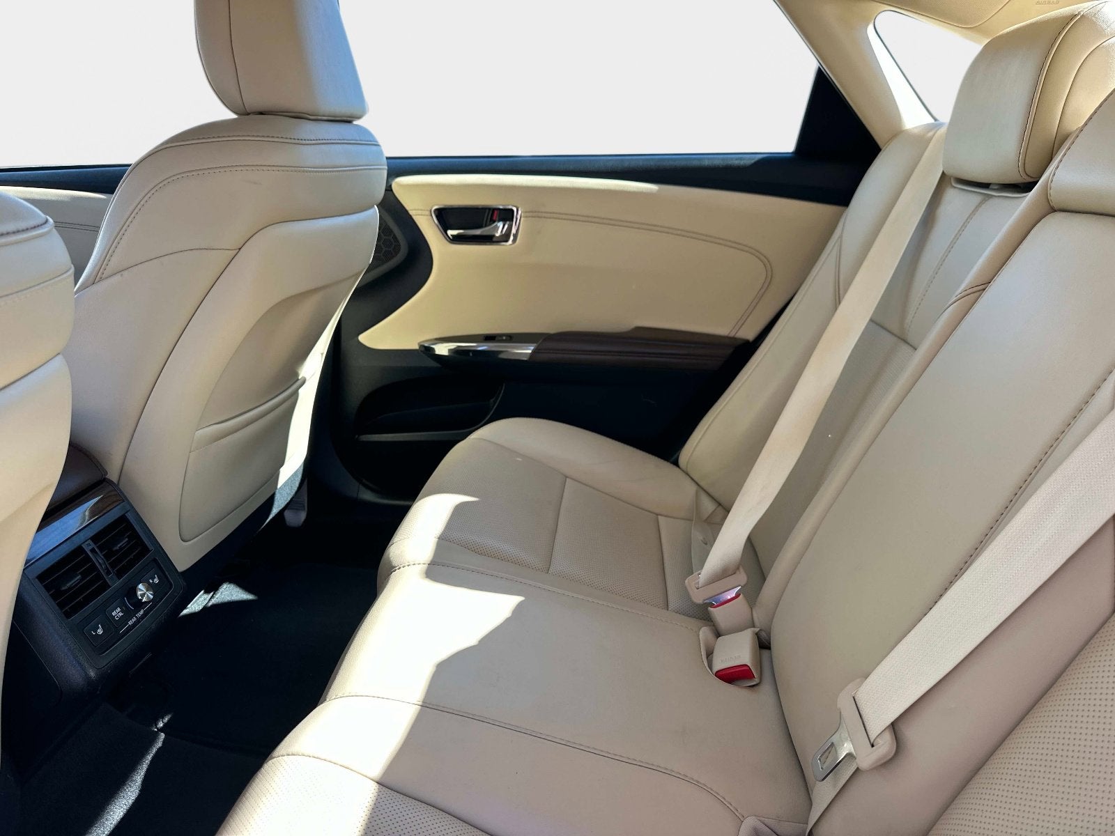 2015 Toyota Avalon Hybrid XLE Premium