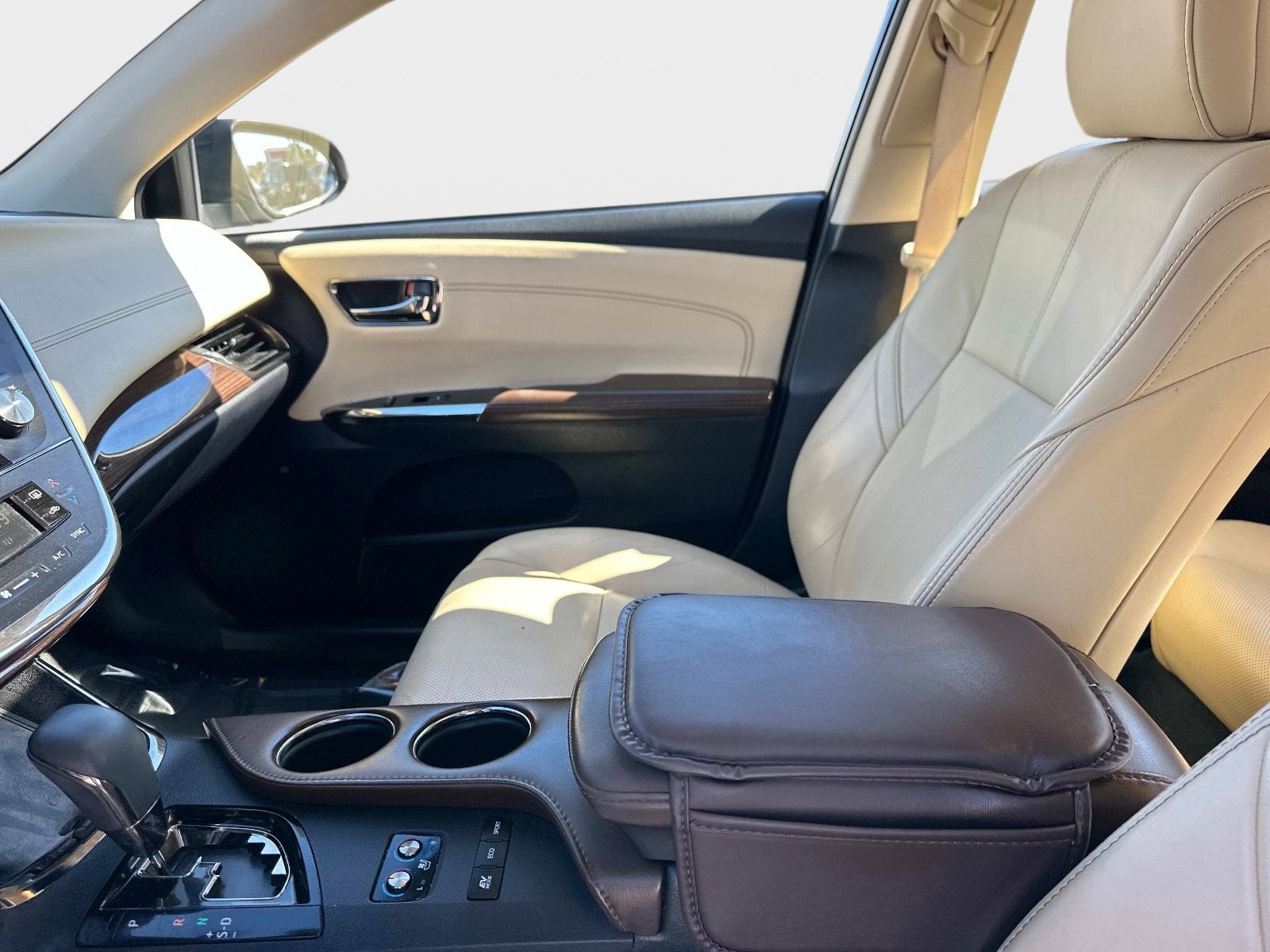 2015 Toyota Avalon Hybrid XLE Premium