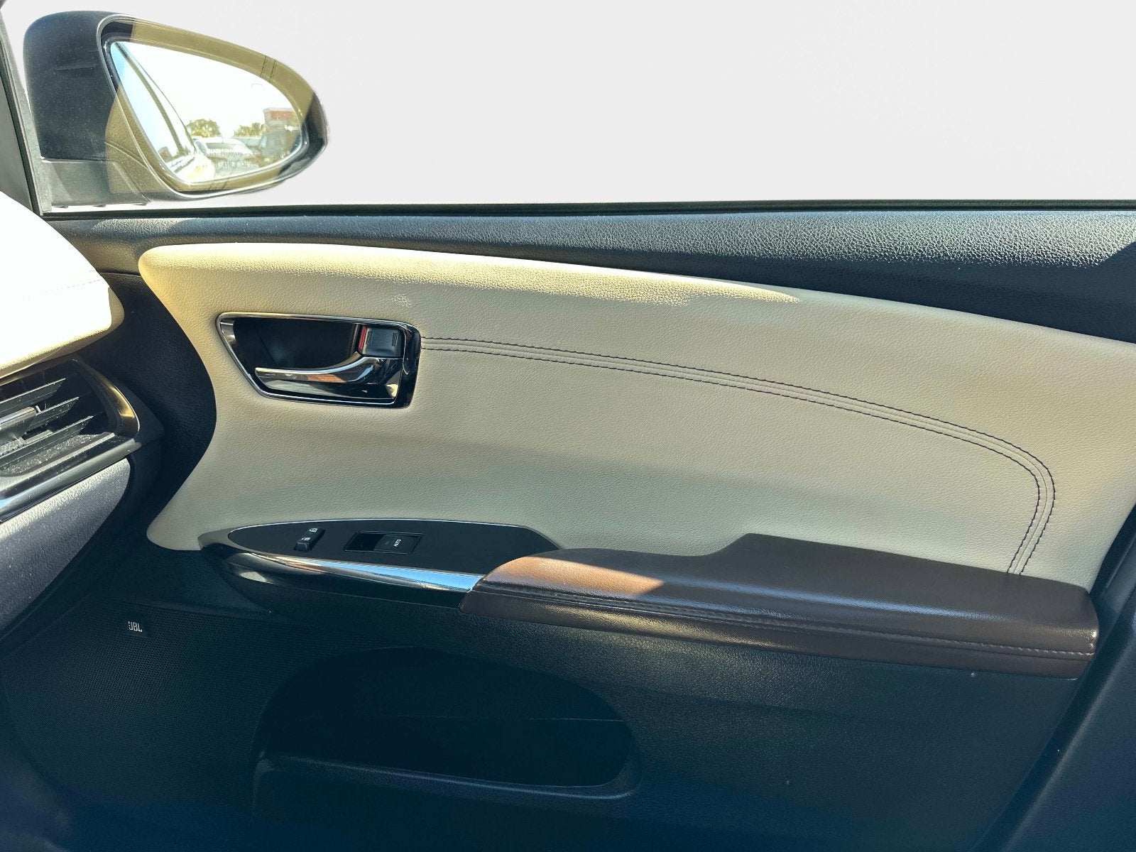 2015 Toyota Avalon Hybrid XLE Premium