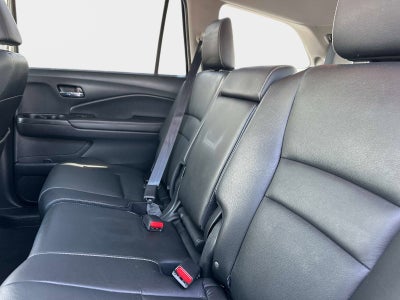 2021 Honda Pilot Touring 8-Passenger