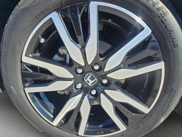 2019 Honda Pilot Touring 8-Passenger