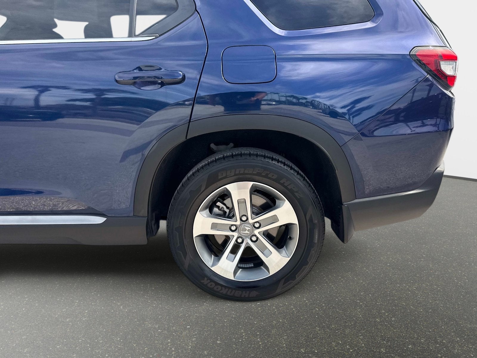 2024 Honda Pilot EX-L 8 Passenger
