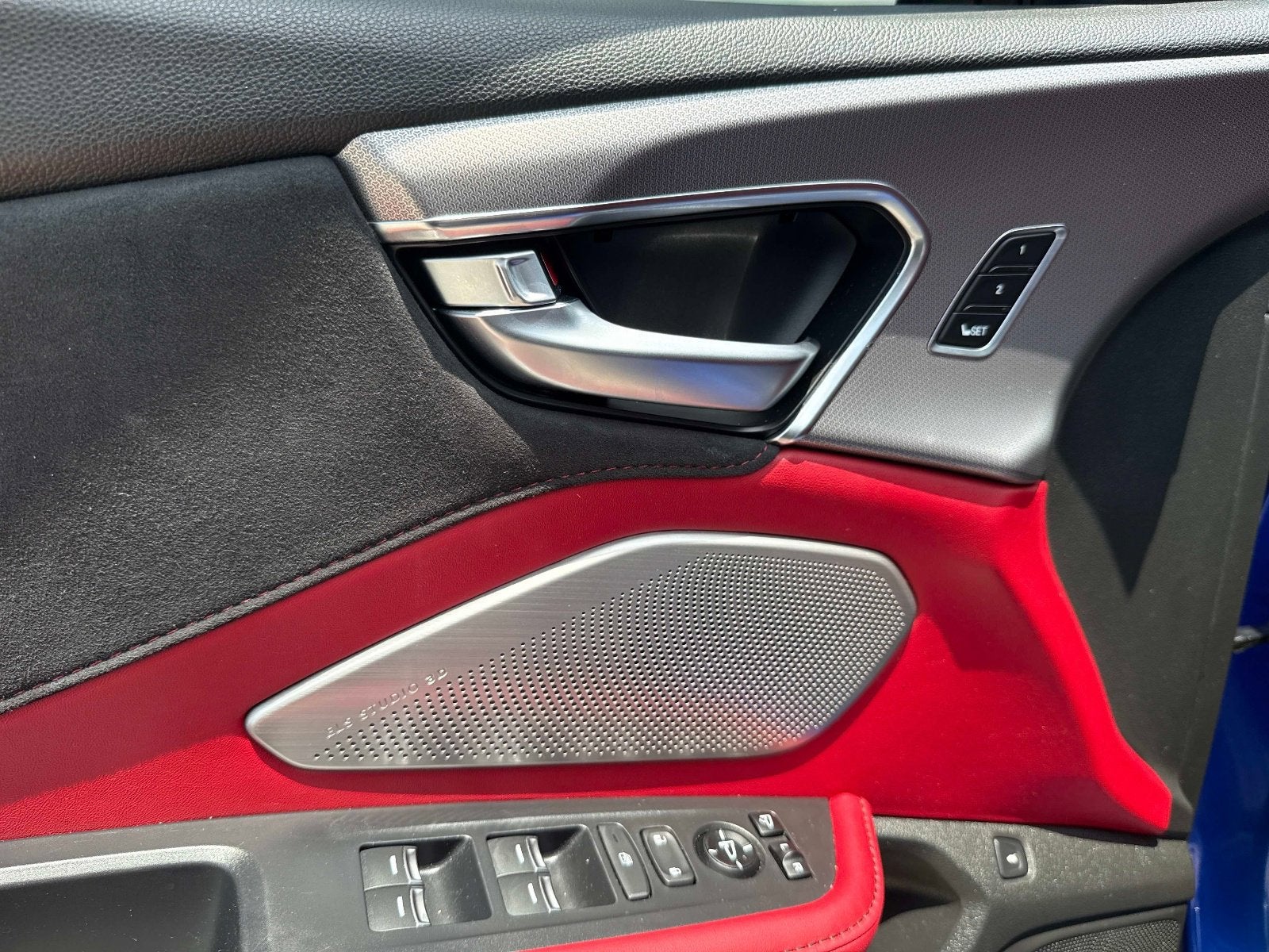 2025 Acura RDX w/A-Spec Advance Package