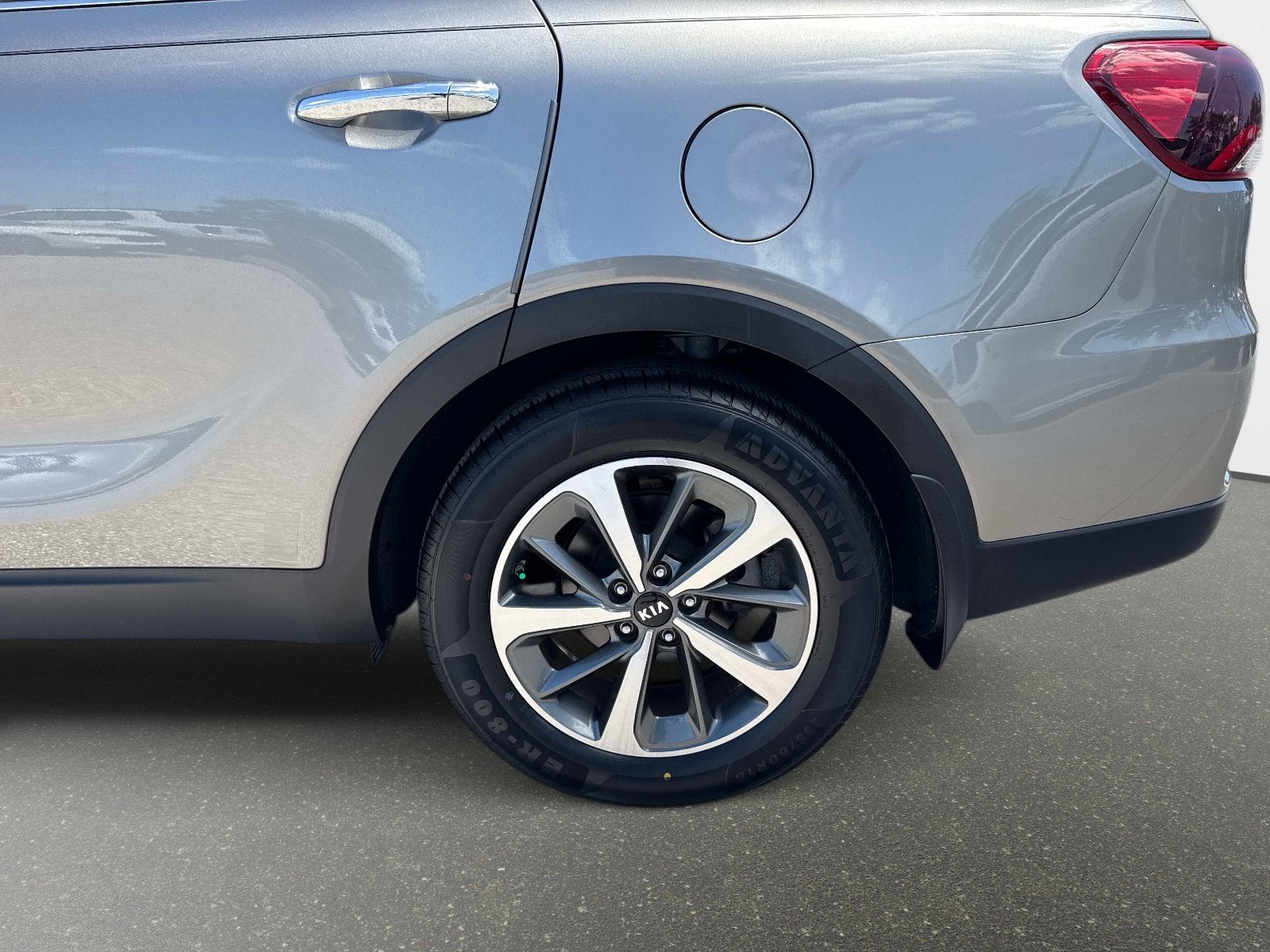 2019 Kia Sorento EX V6