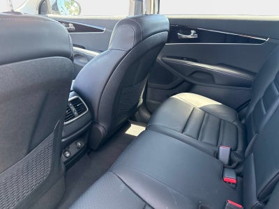 2019 Kia Sorento EX V6