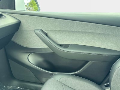 2026 Tesla Model Y Premium