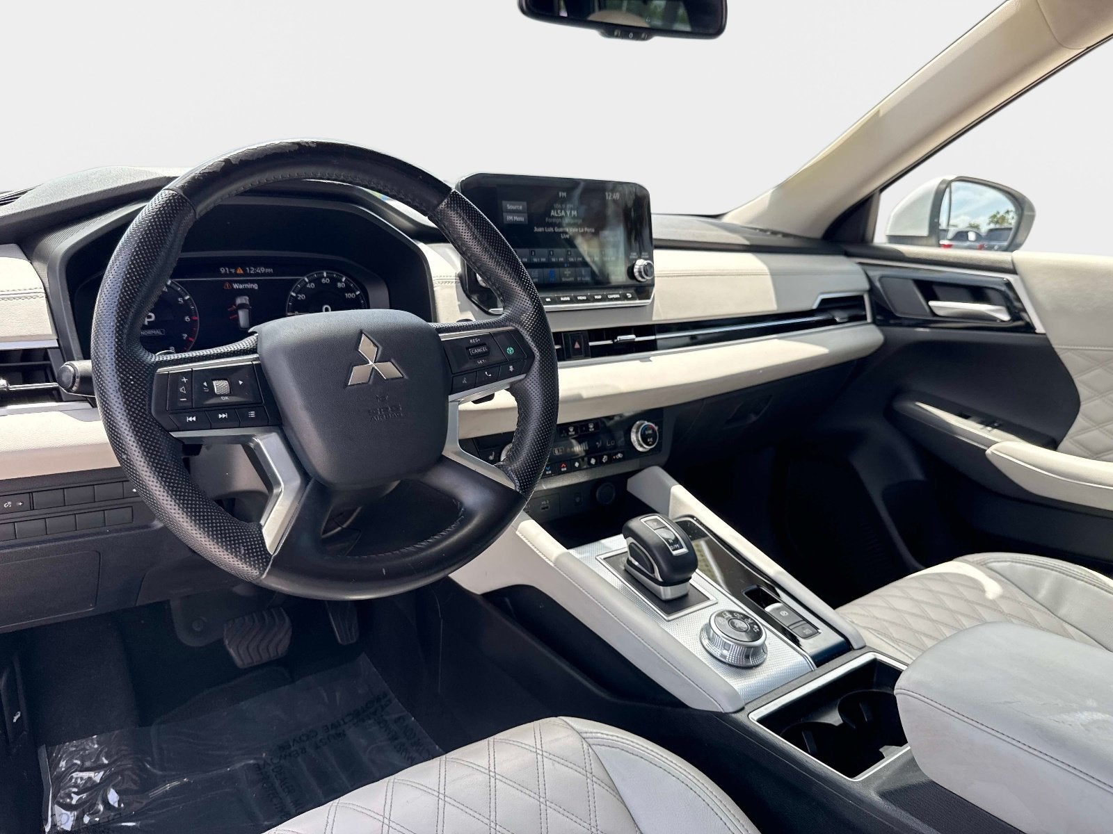 2023 Mitsubishi Outlander SEL