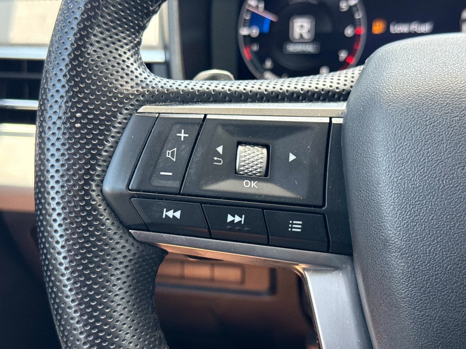 2023 Mitsubishi Outlander SEL