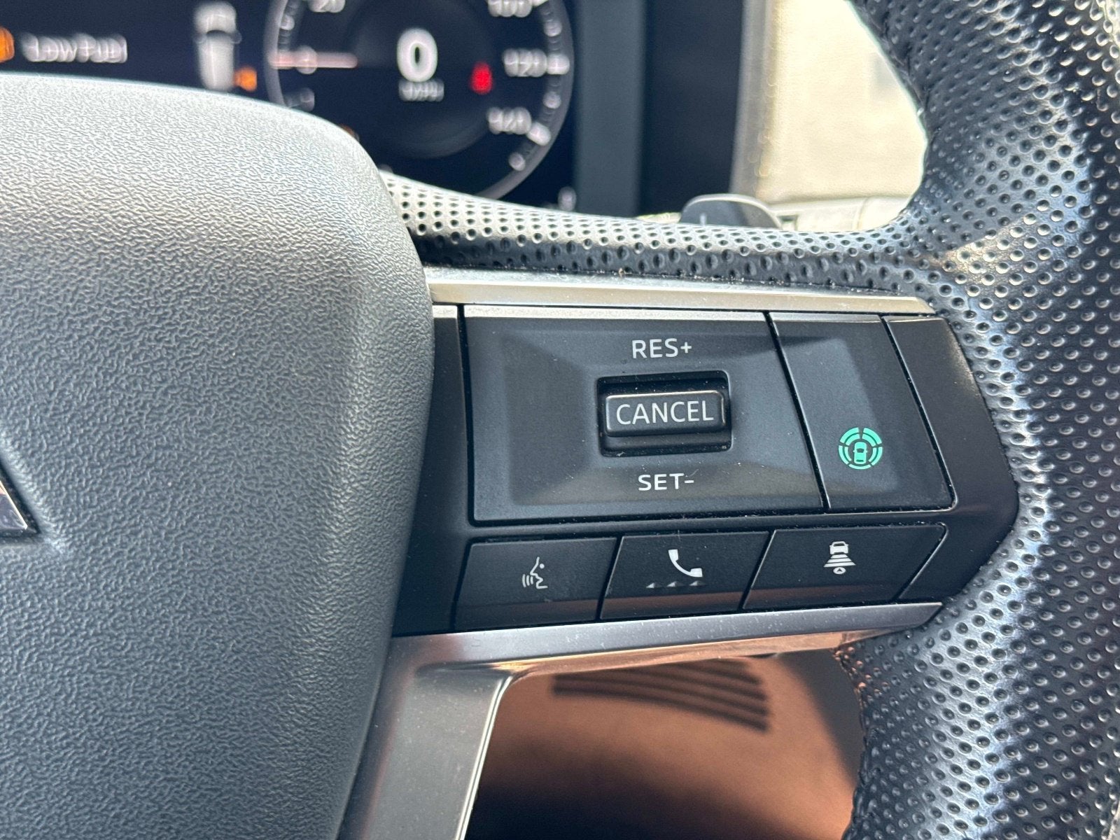 2023 Mitsubishi Outlander SEL