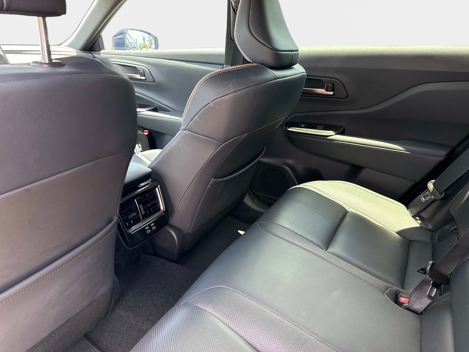 2025 Toyota Crown Signia XLE