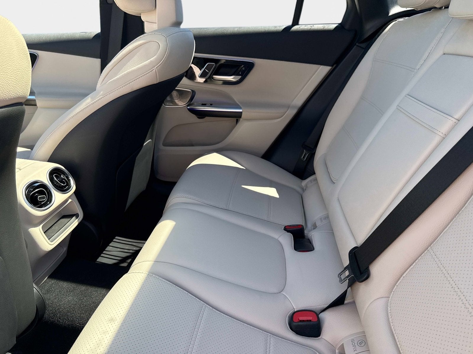 2025 Mercedes-Benz GLC GLC 300