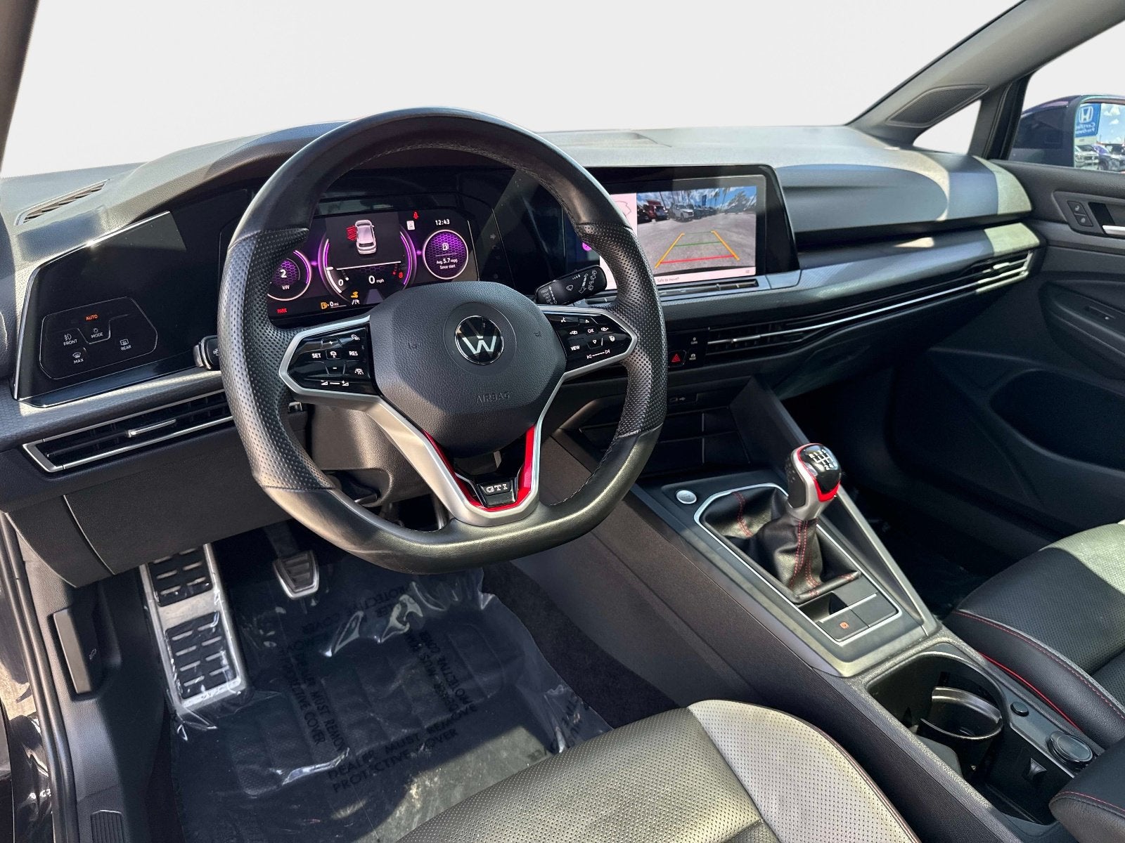 2022 Volkswagen Golf GTI SE