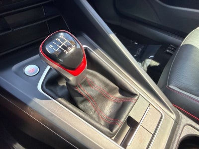 2022 Volkswagen Golf GTI SE