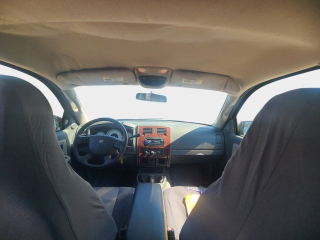 2005 Dodge Dakota SLT