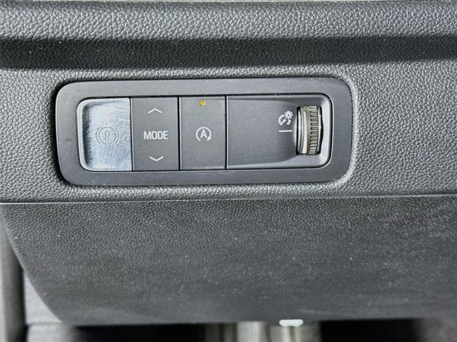 2025 Chevrolet Traverse FWD LT