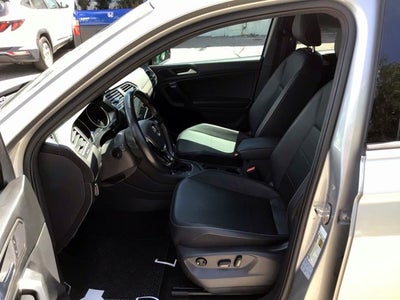 2021 Volkswagen Tiguan 2.0T SE R-Line Black