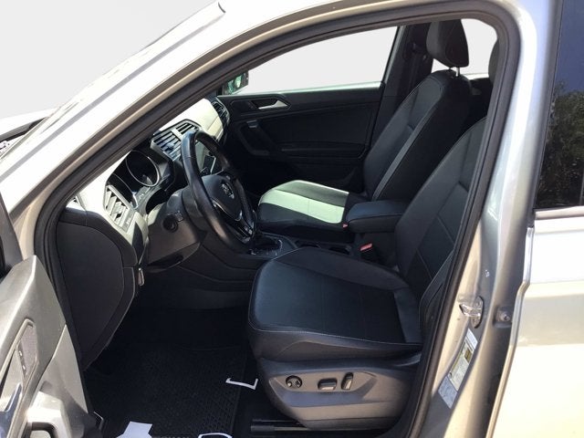 2021 Volkswagen Tiguan 2.0T SE R-Line Black