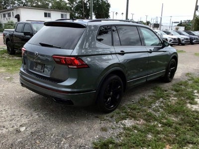 2023 Volkswagen Tiguan 2.0T SE R-Line Black