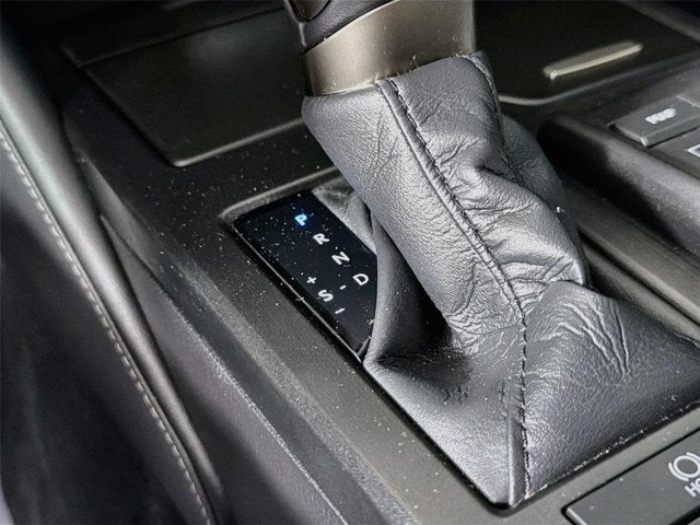 2022 Lexus ES 350 Ultra Luxury