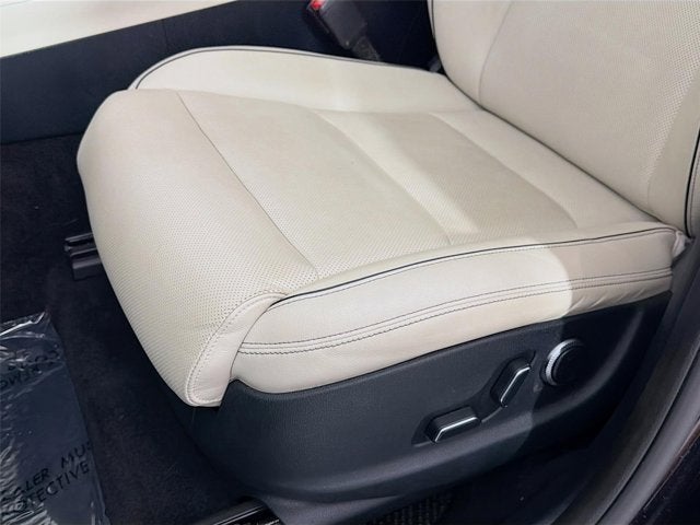 2024 Genesis GV70 2.5T