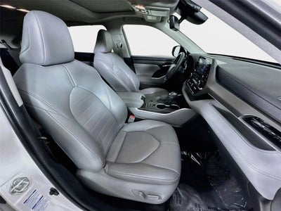 2021 Toyota Highlander Hybrid XLE