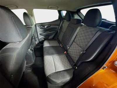 2017 Nissan Rogue Sport SV