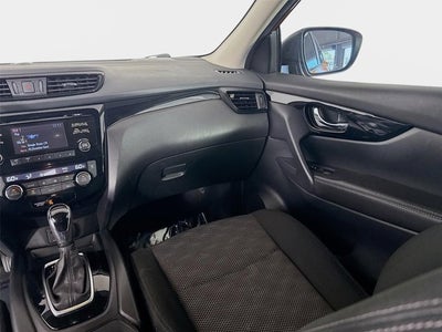 2017 Nissan Rogue Sport SV